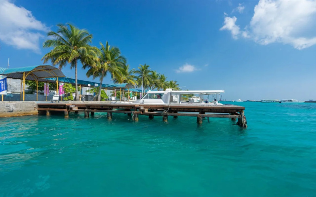 White Shell Beach Inn