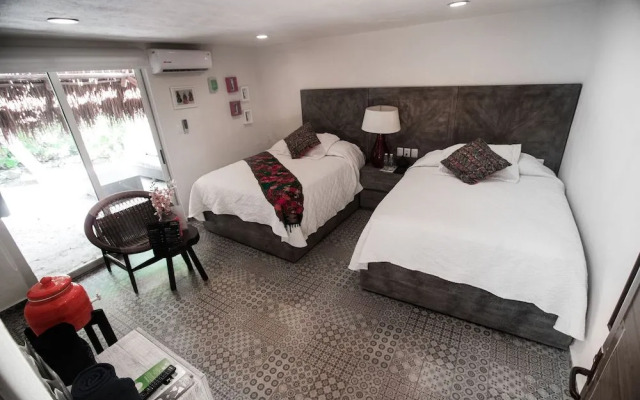Hotel Paradise Suites