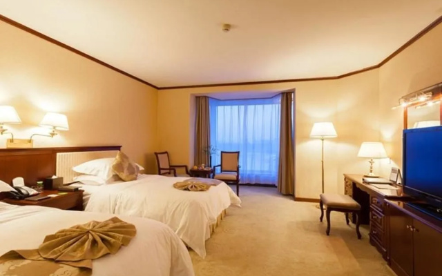 Changchun Celebrity Hotel