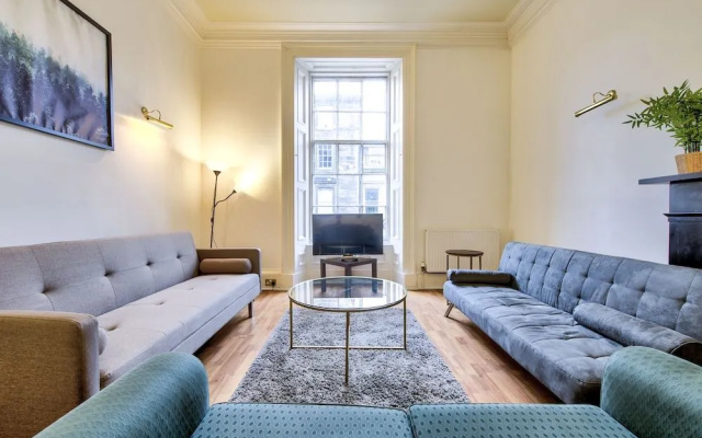 Alva - City Centre Apartment