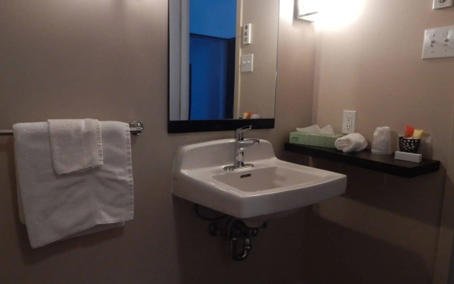 Hotel 1212