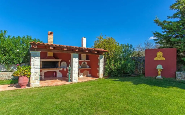 Villa Antina by MediterraneanVillas