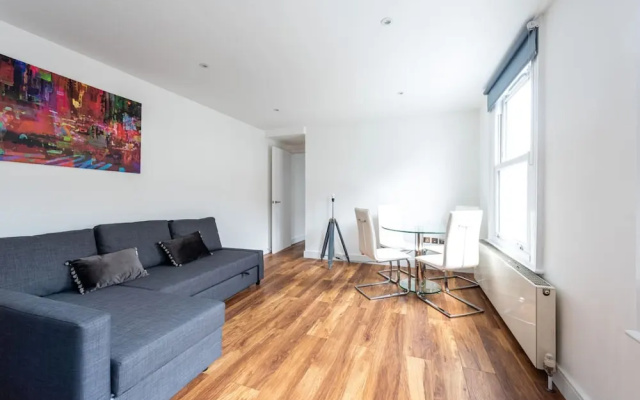 Gorgeous Apartment by Hyde Park SS4