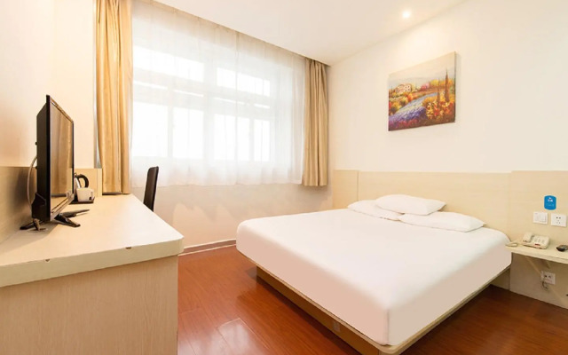 Elan Inn Suqian Suning Plaza Hotel