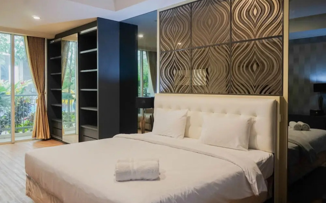 Spacious Studio with Sofa Bed @ Ancol Mansion Apartment