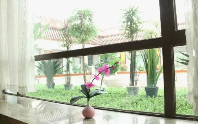 Amber Theme Hotel
