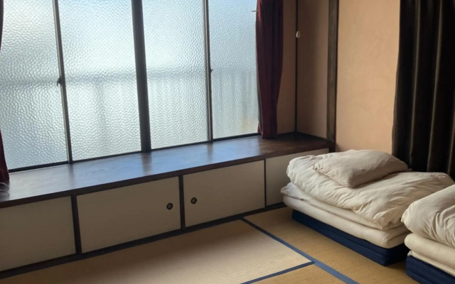 尾道ゲストハウス シータ村