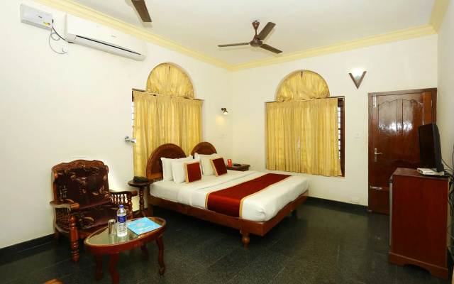 OYO 6031 The Waters Edge Beach Resort