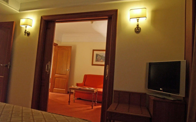 Hotel Hoyuela