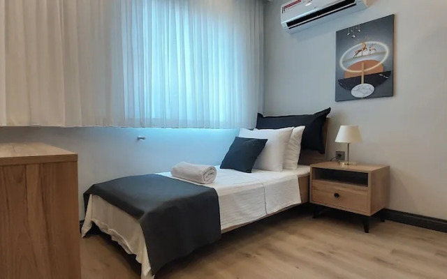 Professionally Maintained Spacious New Suites 4