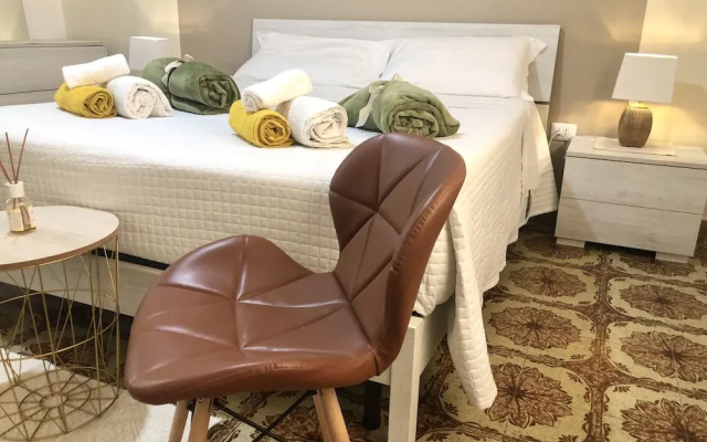 City Bb Chic Room With Shared Bathroom