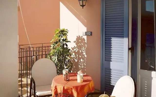 Dioskouroi Apartments