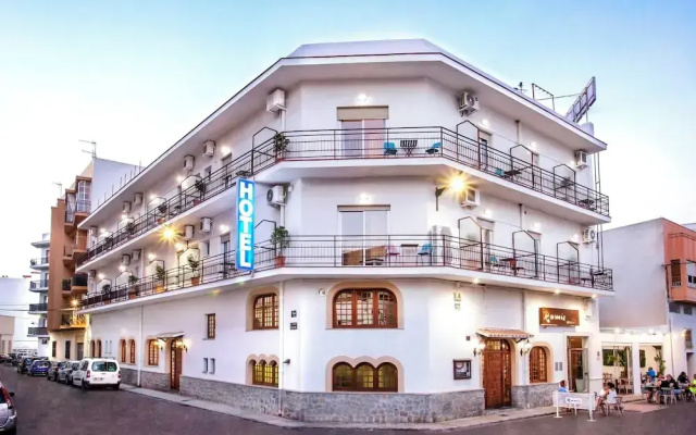 hotelImage