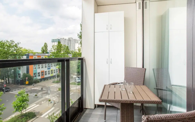 Apartment Dzielna Warsaw by Renters