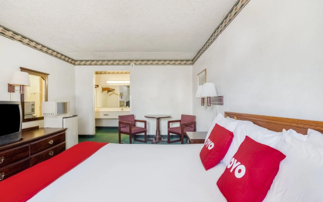 Palms Inn & Suites