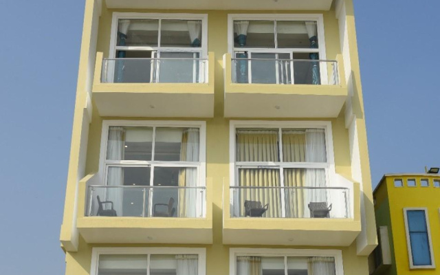 The Bay Suites
