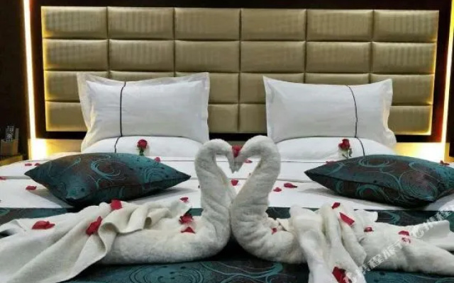 Xi Yuan Holiday Hotel