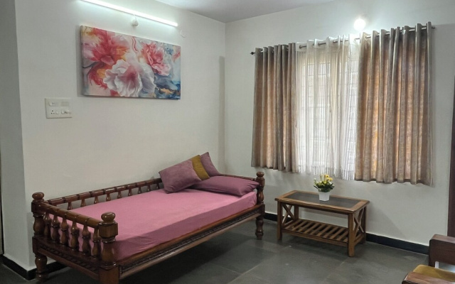 Premium 2BHK• Clean & Central • Walk to IT Hub