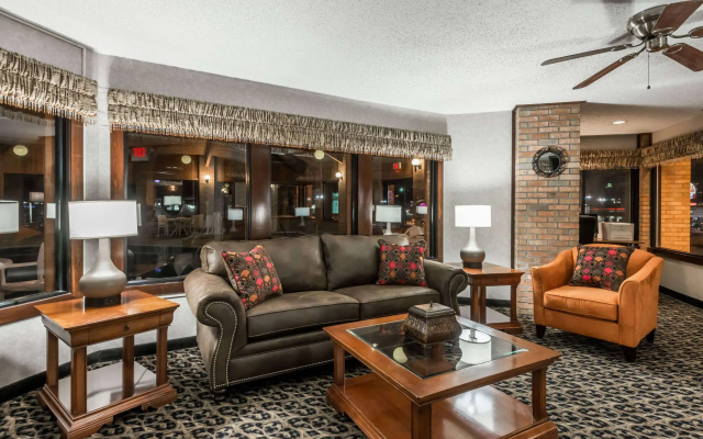 Baymont by Wyndham Cambridge
