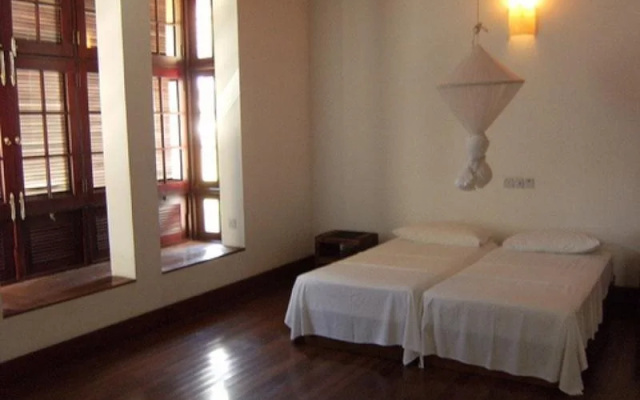 Mount Lavinia House