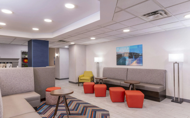 Hampton Inn & Suites St. Louis/Chesterfield