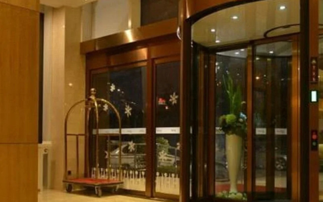 Yitel Ningbo Old Bund Hotel