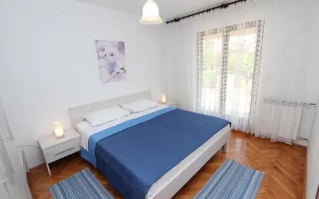 Apartments Rozela 257