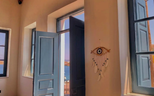 1890 Fanourakis House