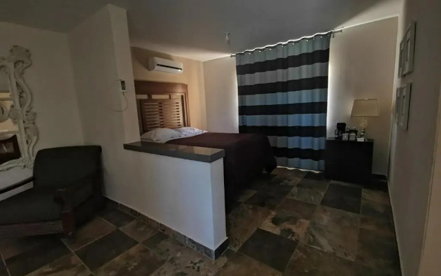 Los Vientos Hotel