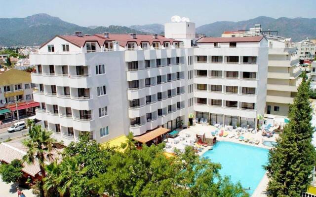Intermar Hotel вид на фасад