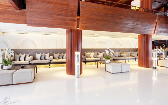 Double-Six Luxury Hotel