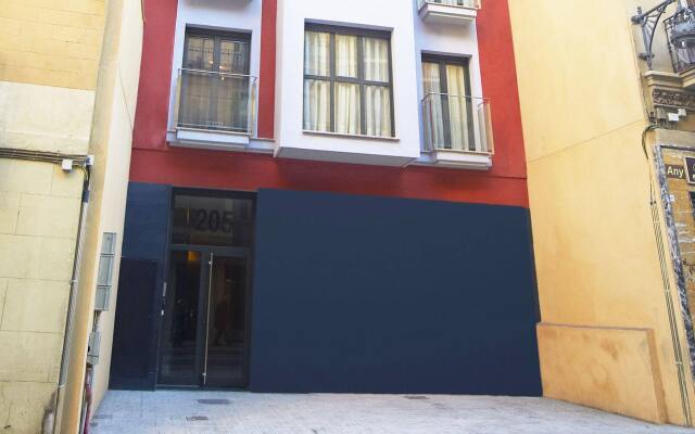 Отель Gran de Gràcia Apartments Испания, Барселона - отзывы, цены и фото номеров - забронировать отель Gran de Gràcia Apartments онлайн вид на фасад