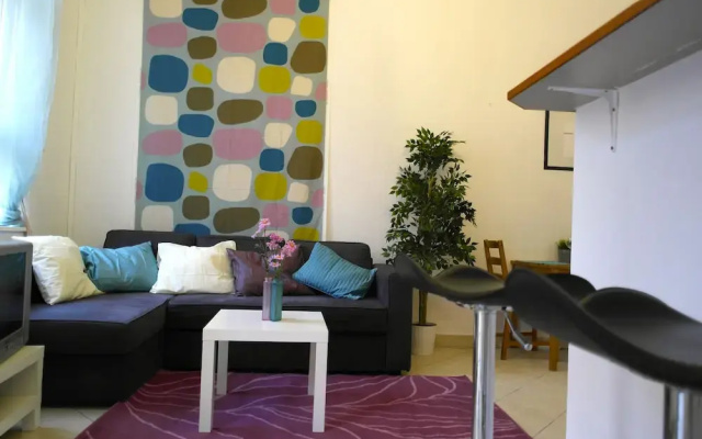 Budget Apartment by Hi5 - JÃ³zsef Attila 18.