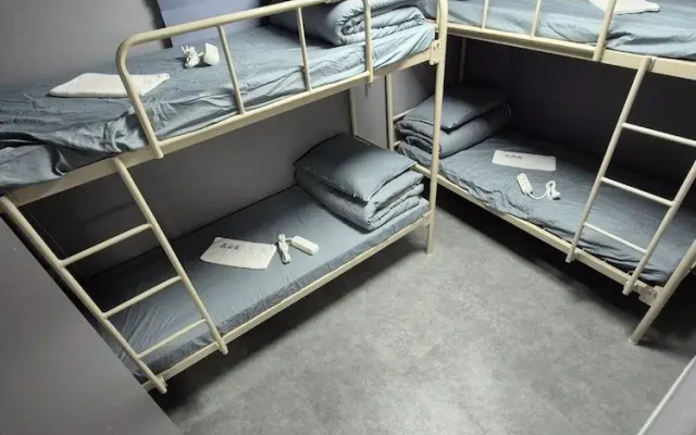 Gangnam Seven Hostel