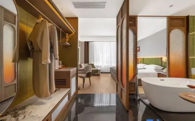 Wanfei International Hotel