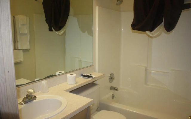 Sea Treasures Inn