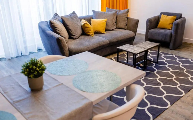 Pine Woods Apartment A28 in Silver Mountain