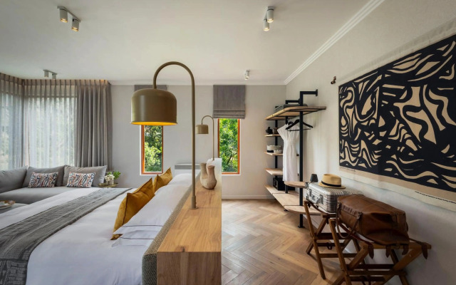 The Peech Hotel