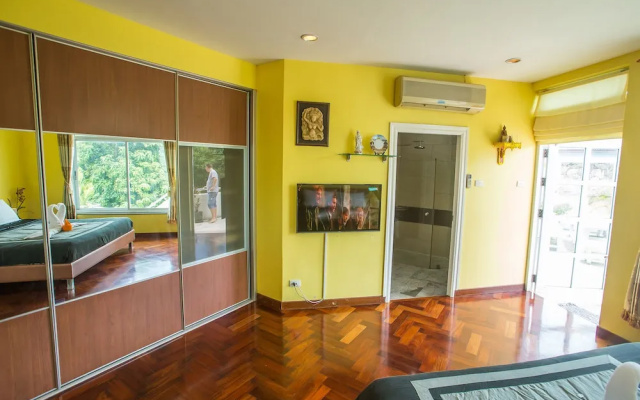 Penthouse Pool Villa Pattaya
