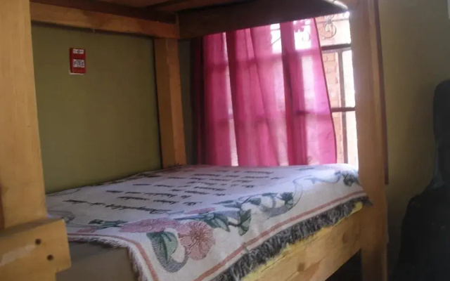 Hostal Nomba