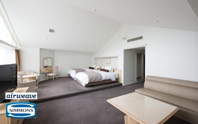Rusutsu Resort Hotel & Convention