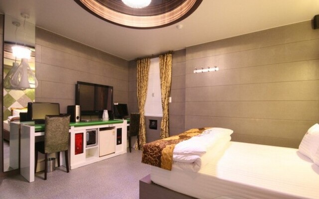 Отель Chocolate Motel Южная Корея, Тэгу - отзывы, цены и фото номеров - забронировать отель Chocolate Motel онлайн комната для гостей