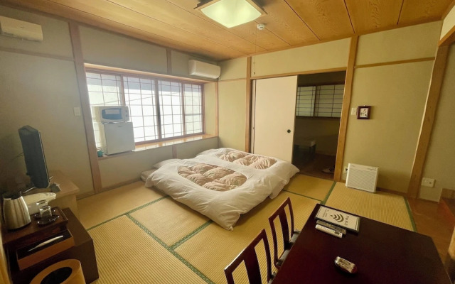 Yufuin Ryokan Yamanami