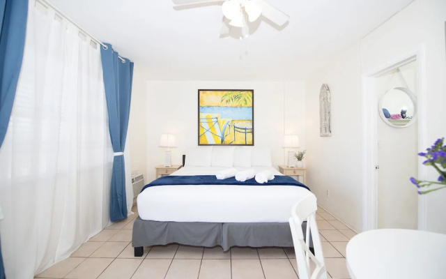 Tropic Isle Hotel and Apartment