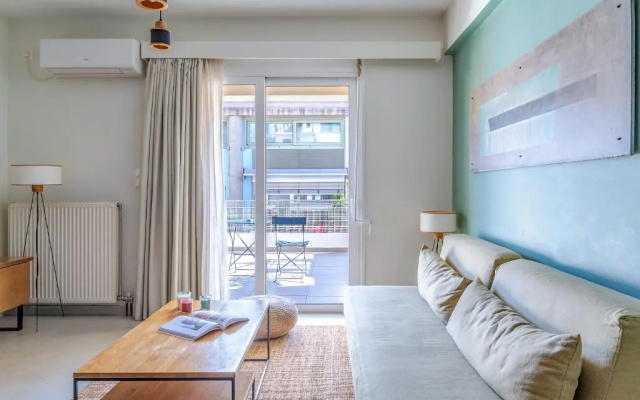 Soho Apartment by Olala Homes