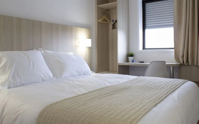 HMB Fermentelos Hotels