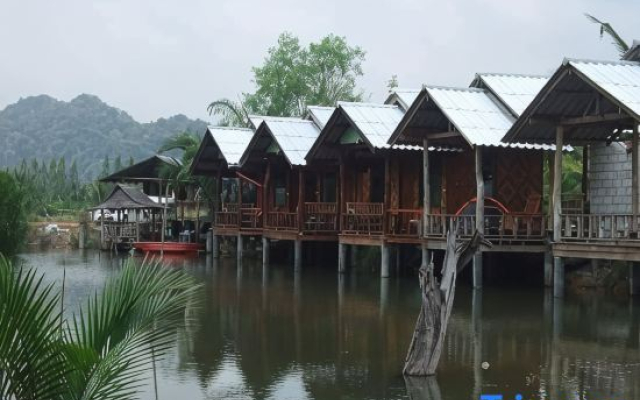 saithai forest homstay