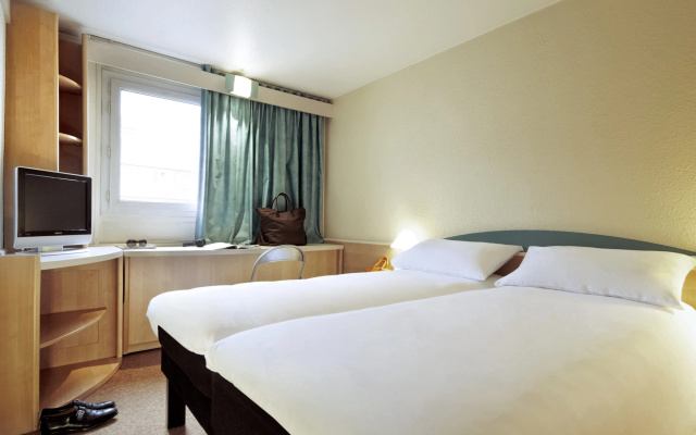 Отель Ibis Paris Montmartre Sacré-Coeur