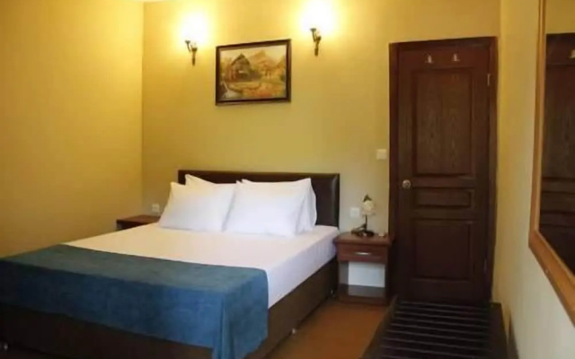 Utopia Lodge Hotel
