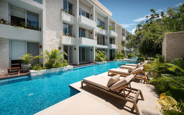 NHOA 112C Lux 1BR Condo Plunge Pool in Aldea Zama